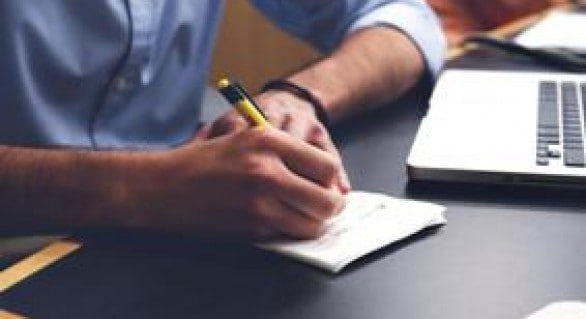 Should You Hire a Professional Accountant?